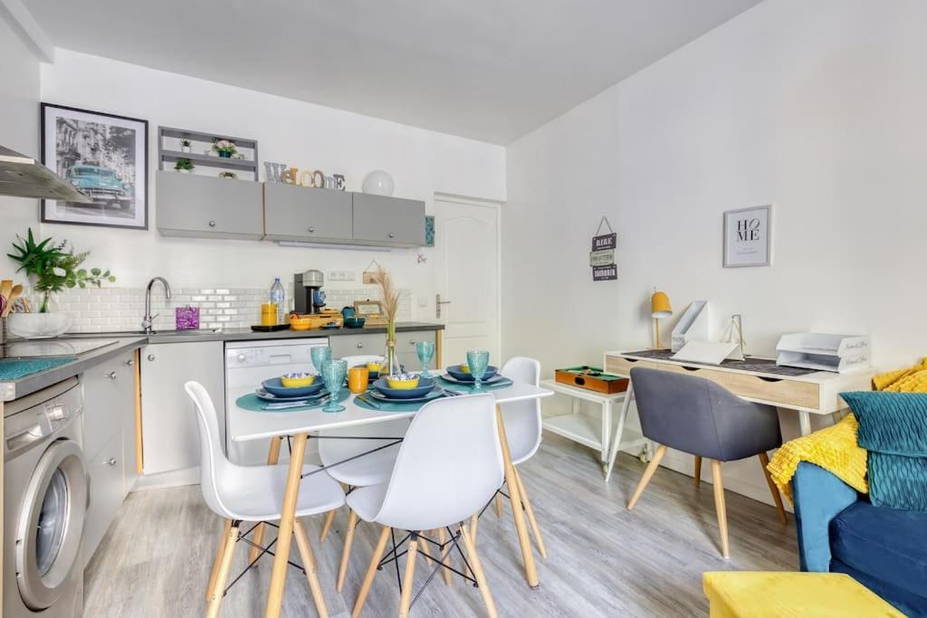 Apartamento Escale A Paris Metro & Parking Saint-Ouen  Exterior foto
