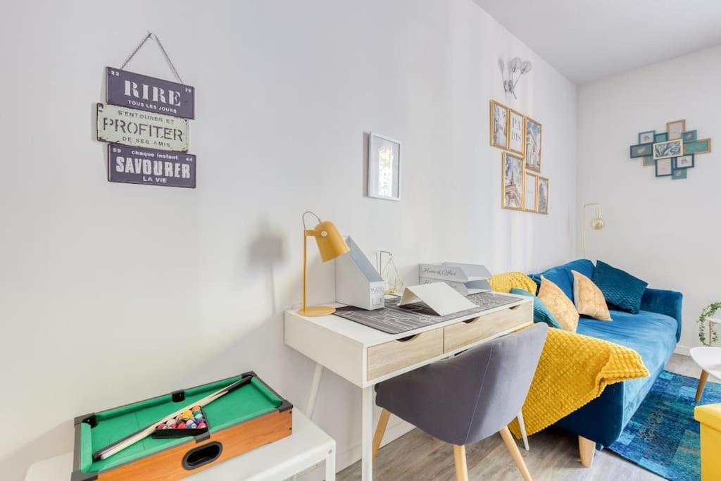 Apartamento Escale A Paris Metro & Parking Saint-Ouen  Exterior foto