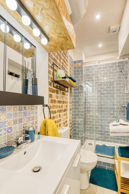 Apartamento Escale A Paris Metro & Parking Saint-Ouen  Exterior foto