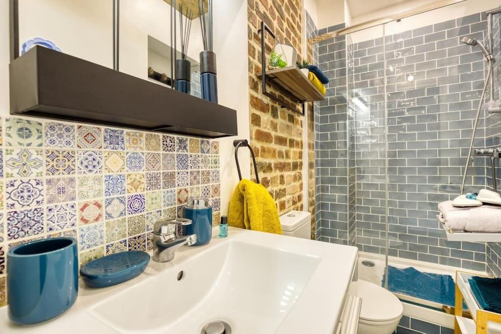 Apartamento Escale A Paris Metro & Parking Saint-Ouen  Exterior foto